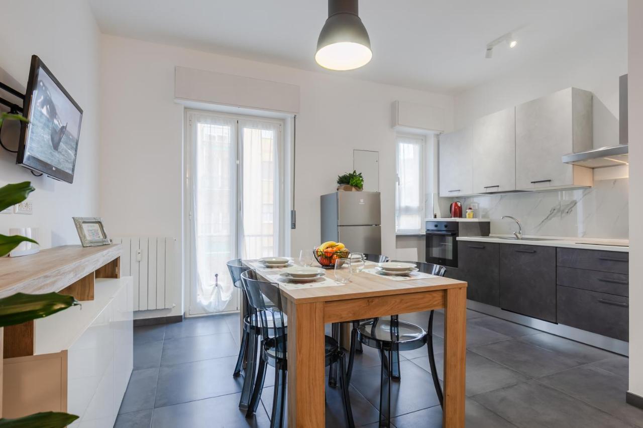 Home Holiday Lovely Apartment La Spezia Exteriör bild